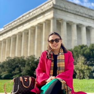 Meet your Posher, Sherina